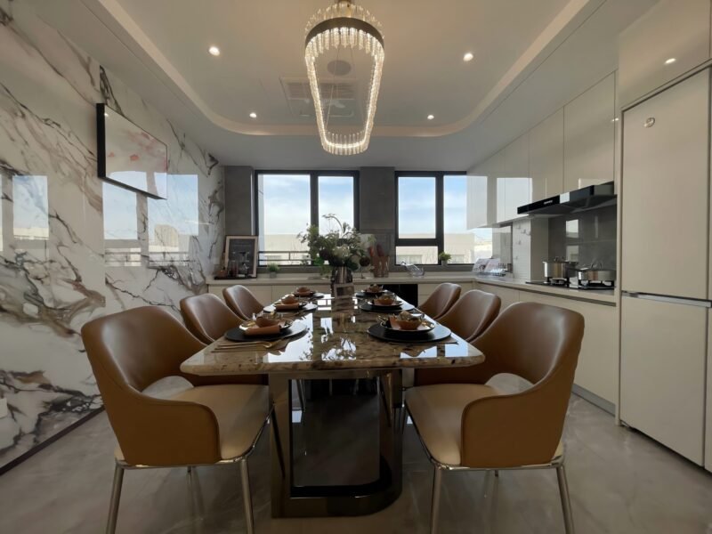 Custom Kitchen Cabinets